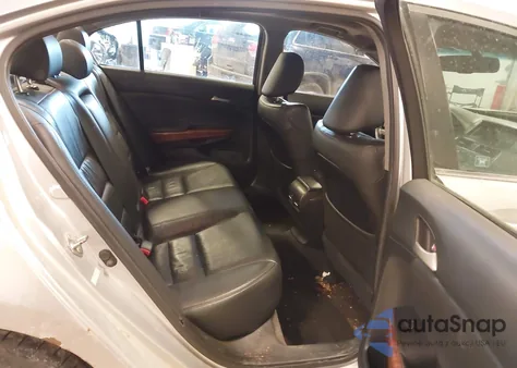 2011 Honda Accord 2.4 Ex-L из США, поврежденный, VIN 1HGCP2F83BA044509